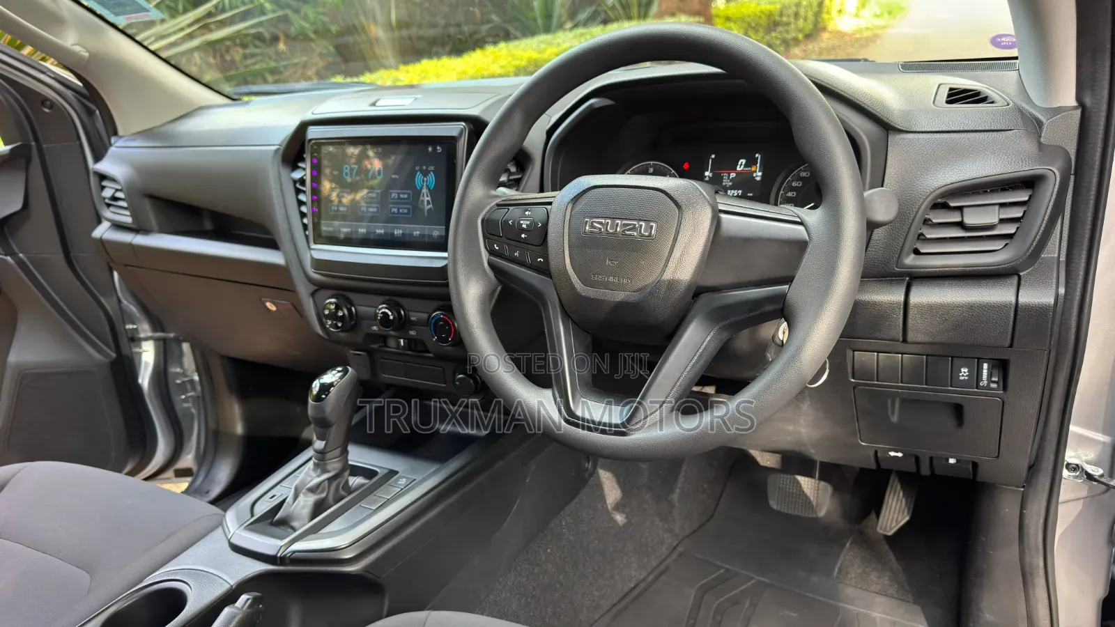 Isuzu D-MAX 2025 White