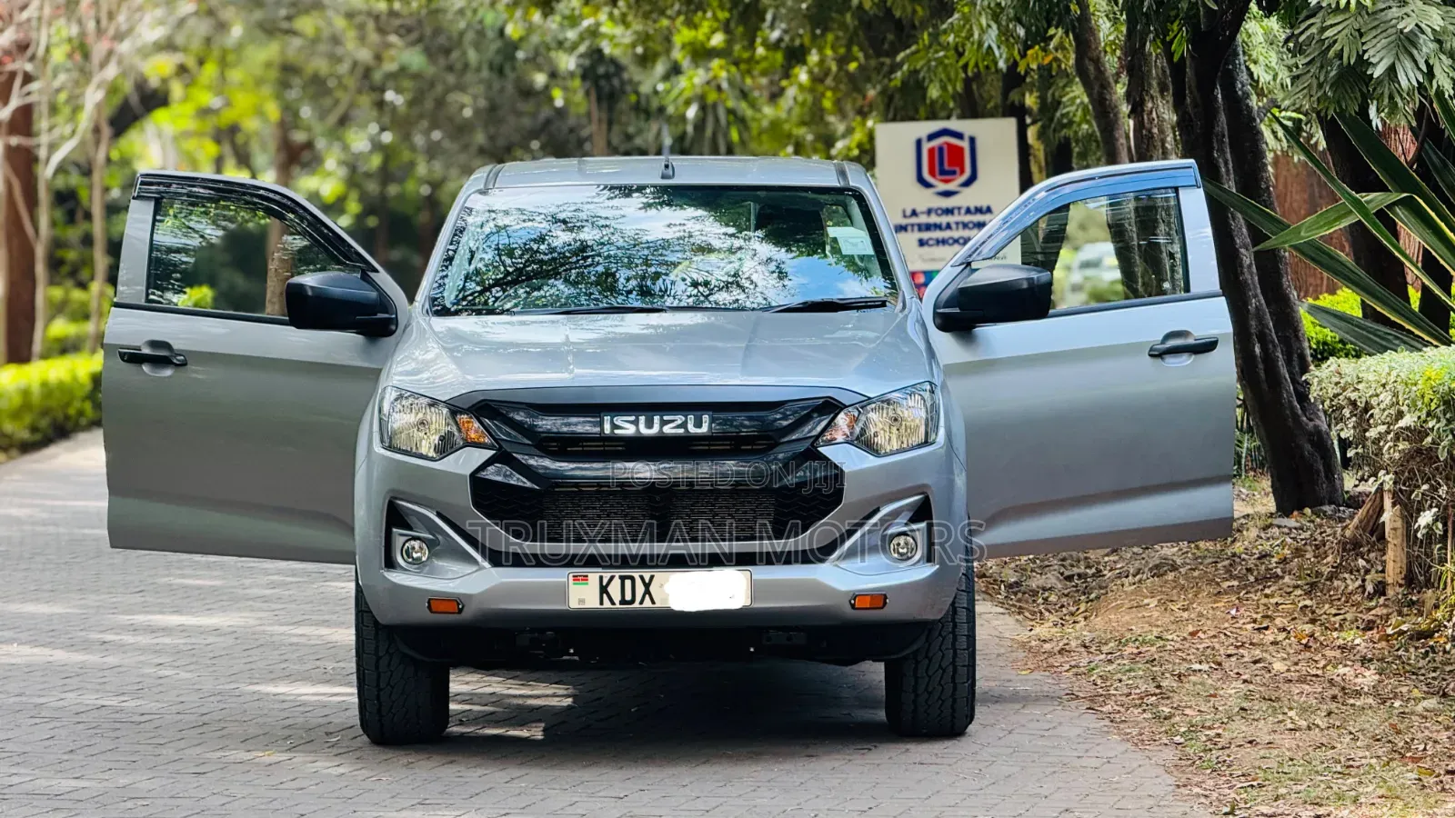 Isuzu D-MAX 2025 White