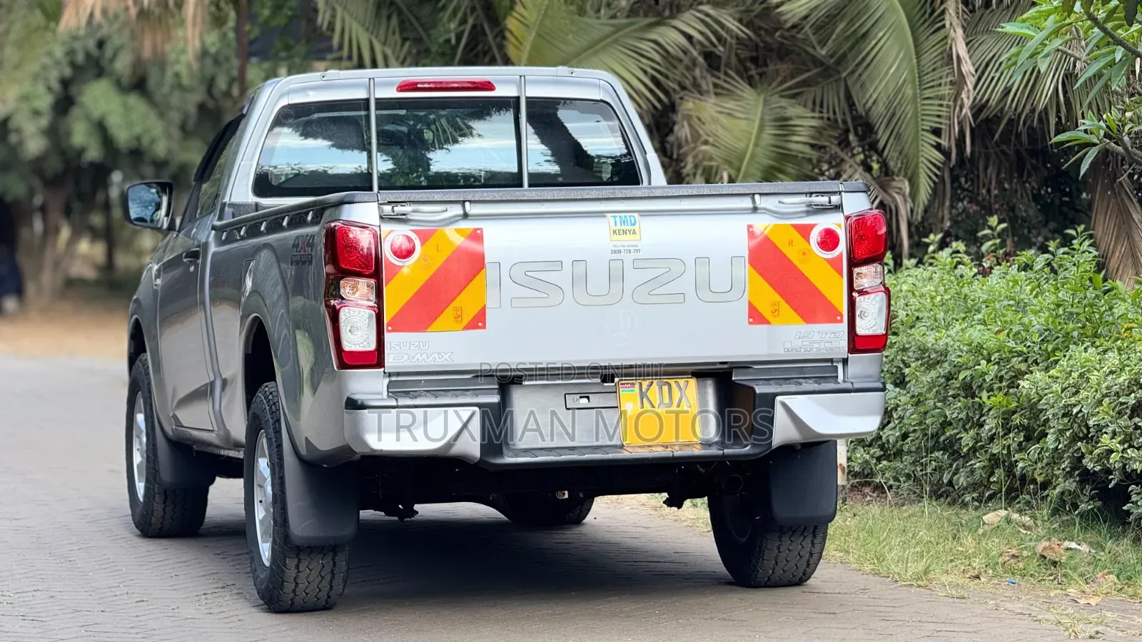 Isuzu D-MAX 2025 White