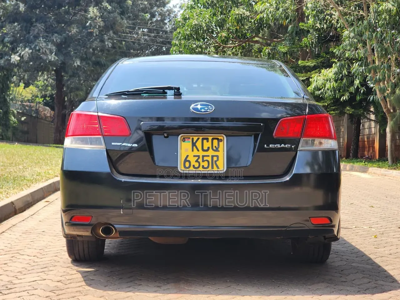 Subaru Legacy 2011 Blue