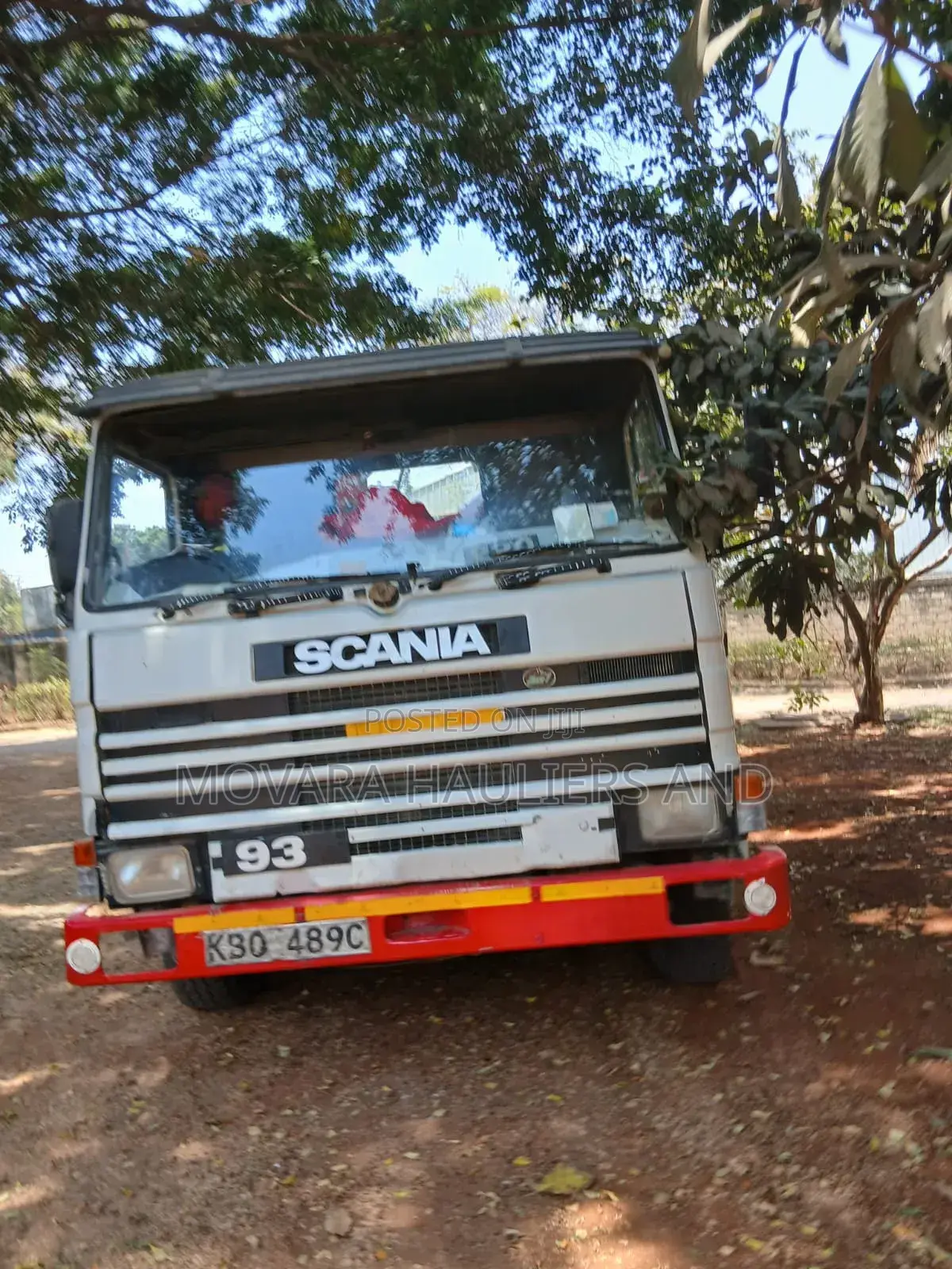 10 Wheeler Low Bed - 4 Hire Available
