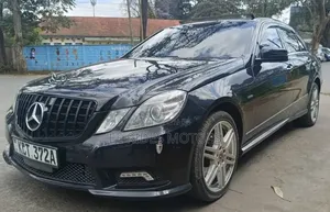 Mercedes-Benz E250 2011 Black