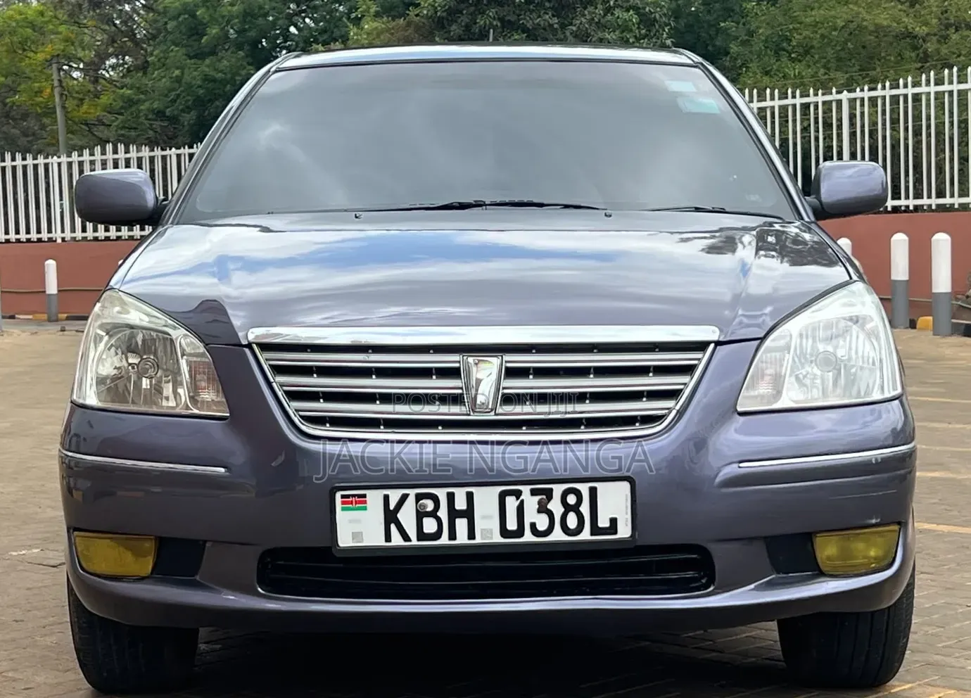 Toyota Premio 2004 Purple