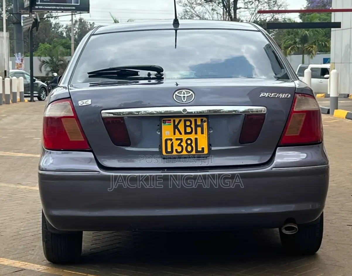 Toyota Premio 2004 Purple
