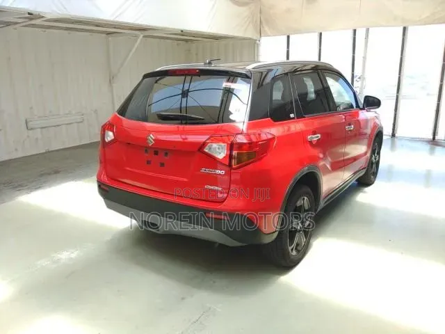 Suzuki Escudo 2020 Red