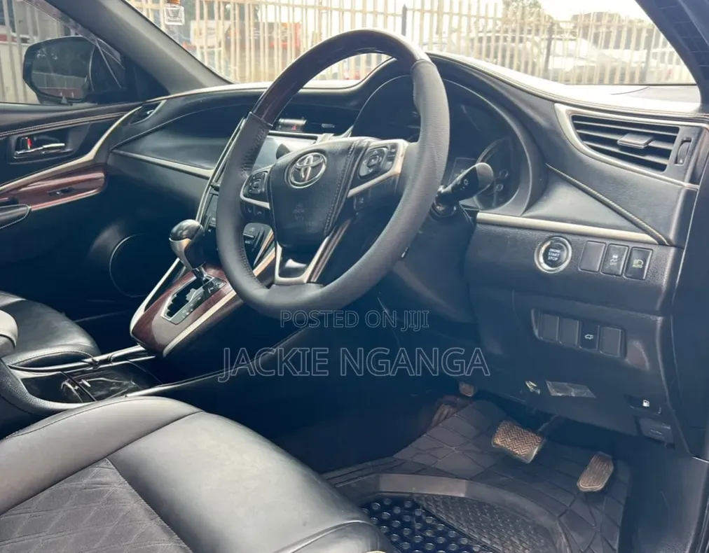Toyota Harrier 2017 Black