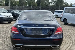 Mercedes-Benz E200 2019 Black