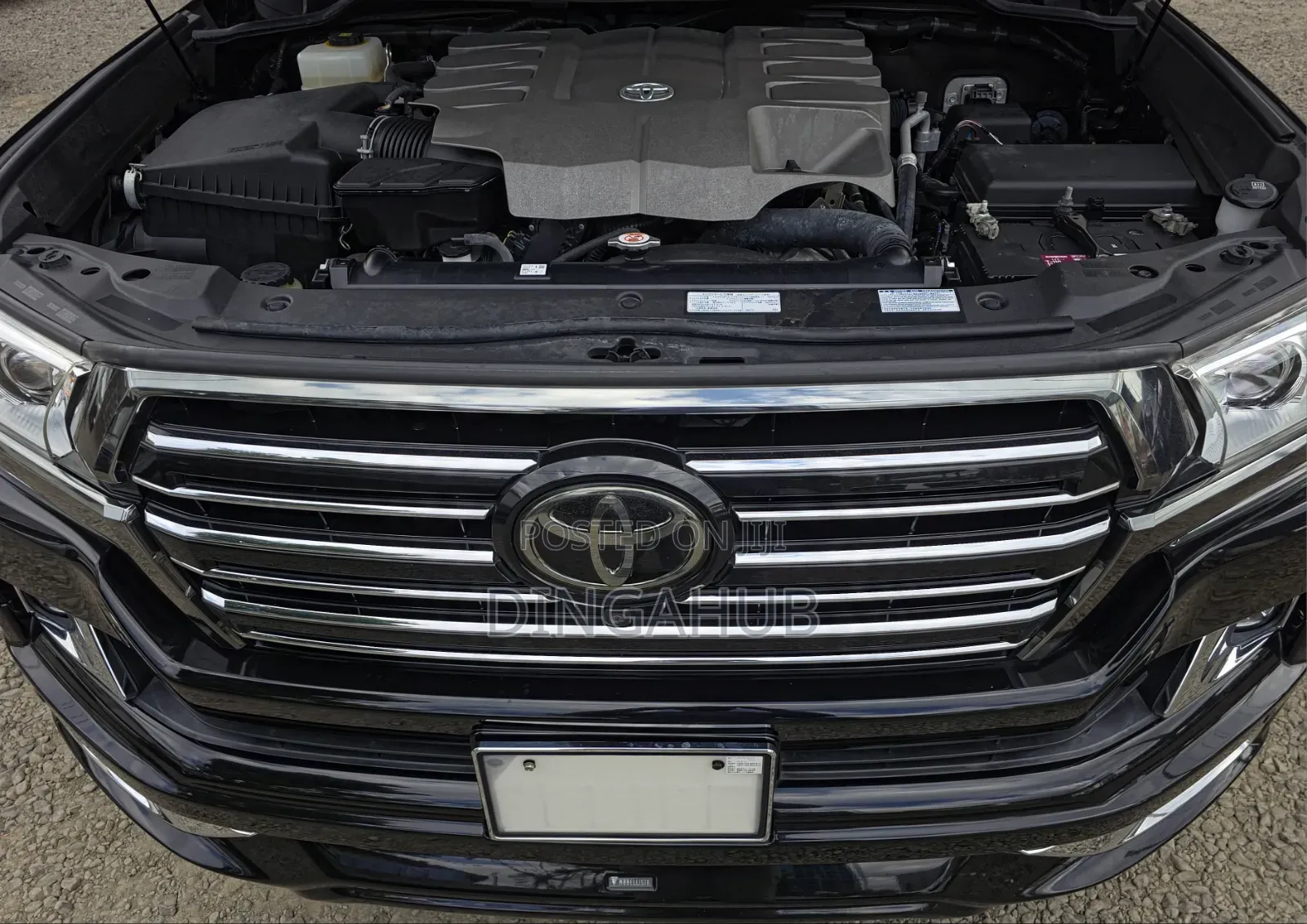 Toyota Land Cruiser 4.6 V8 ZX 2019 Black