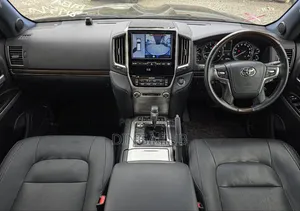 Toyota Land Cruiser 4.6 V8 ZX 2019 Black