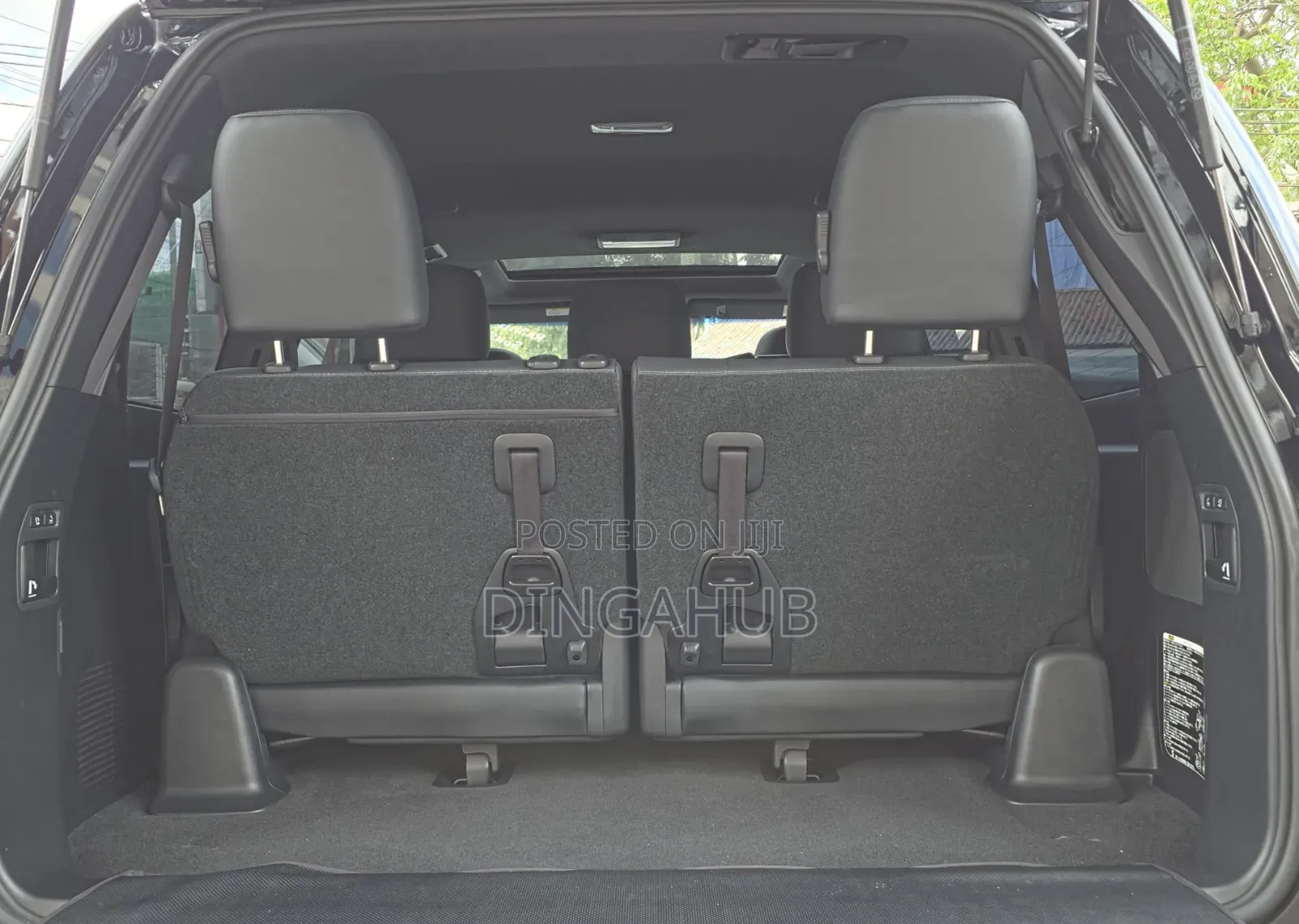 Toyota Land Cruiser 4.6 V8 ZX 2019 Black
