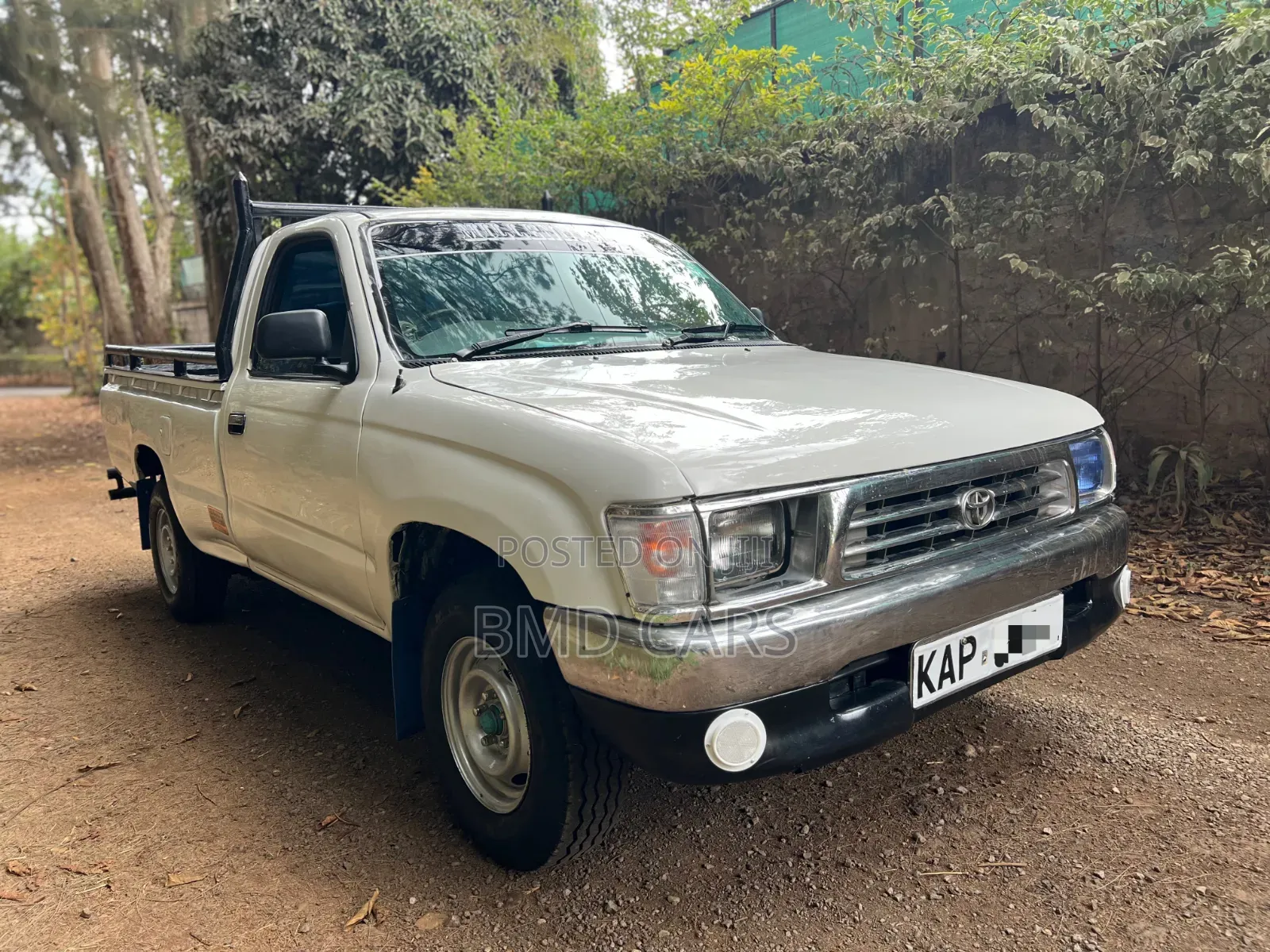 Toyota Hilux 2.5 2006 White