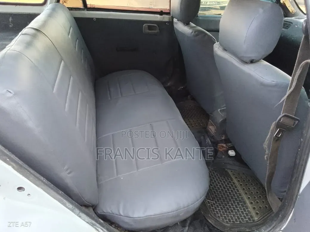 Toyota Corolla 2002 White