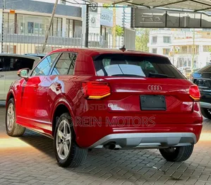 Audi Q2 2020 Orange
