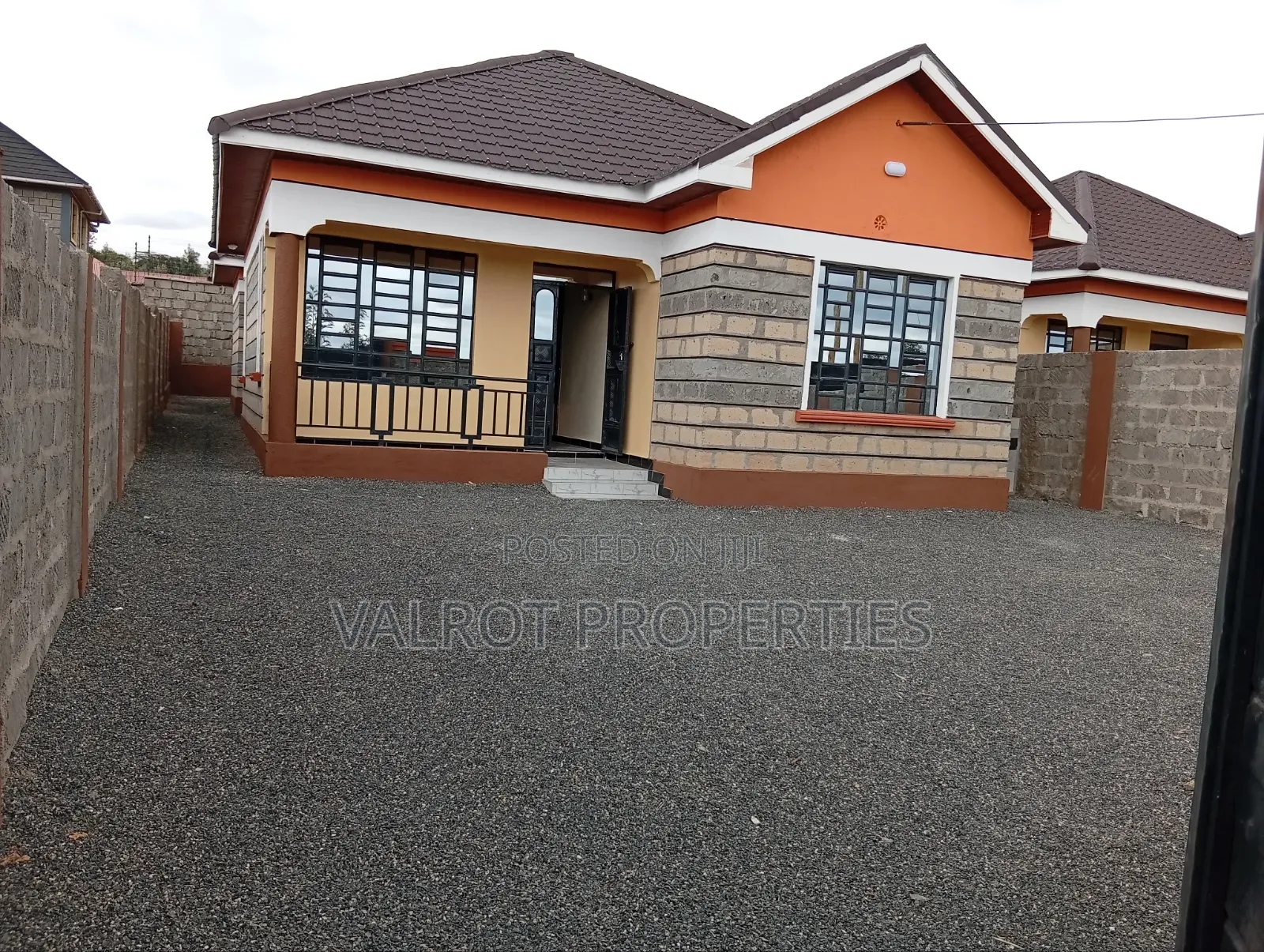 3bdrm Bungalow in Nkoroi for sale