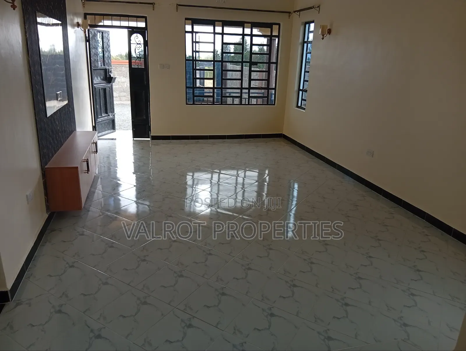 3bdrm Bungalow in Nkoroi for sale