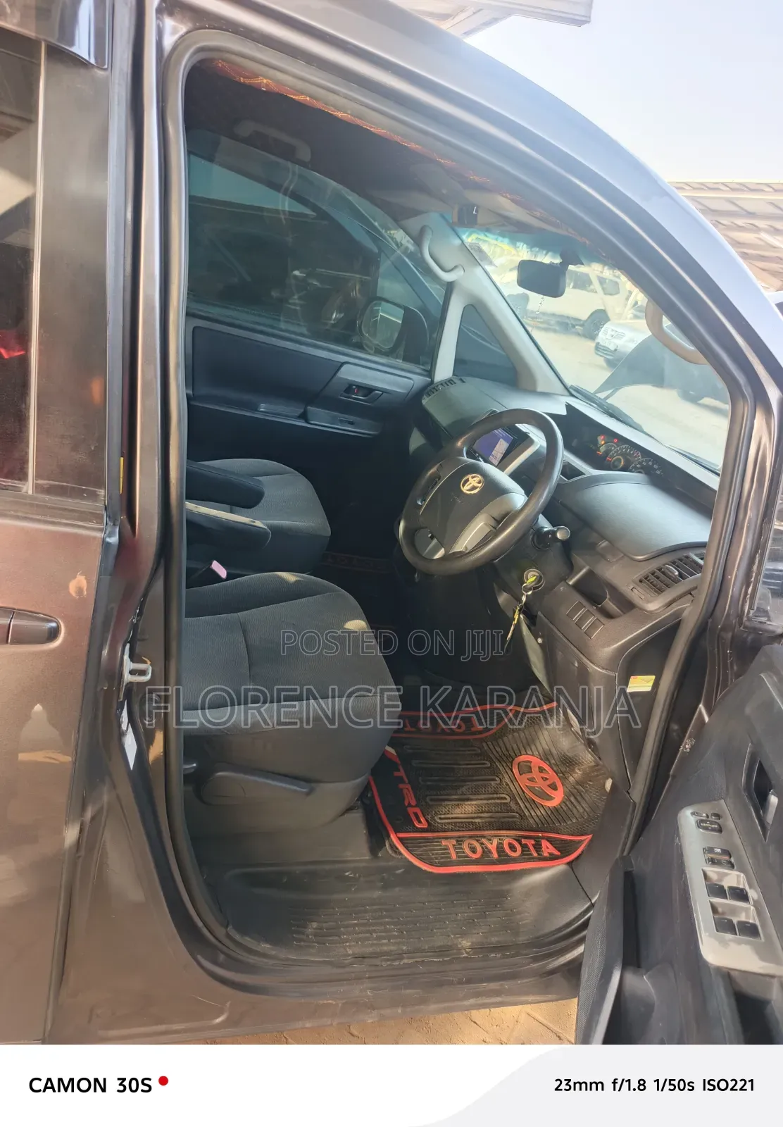 Toyota Voxy 2011 Gray