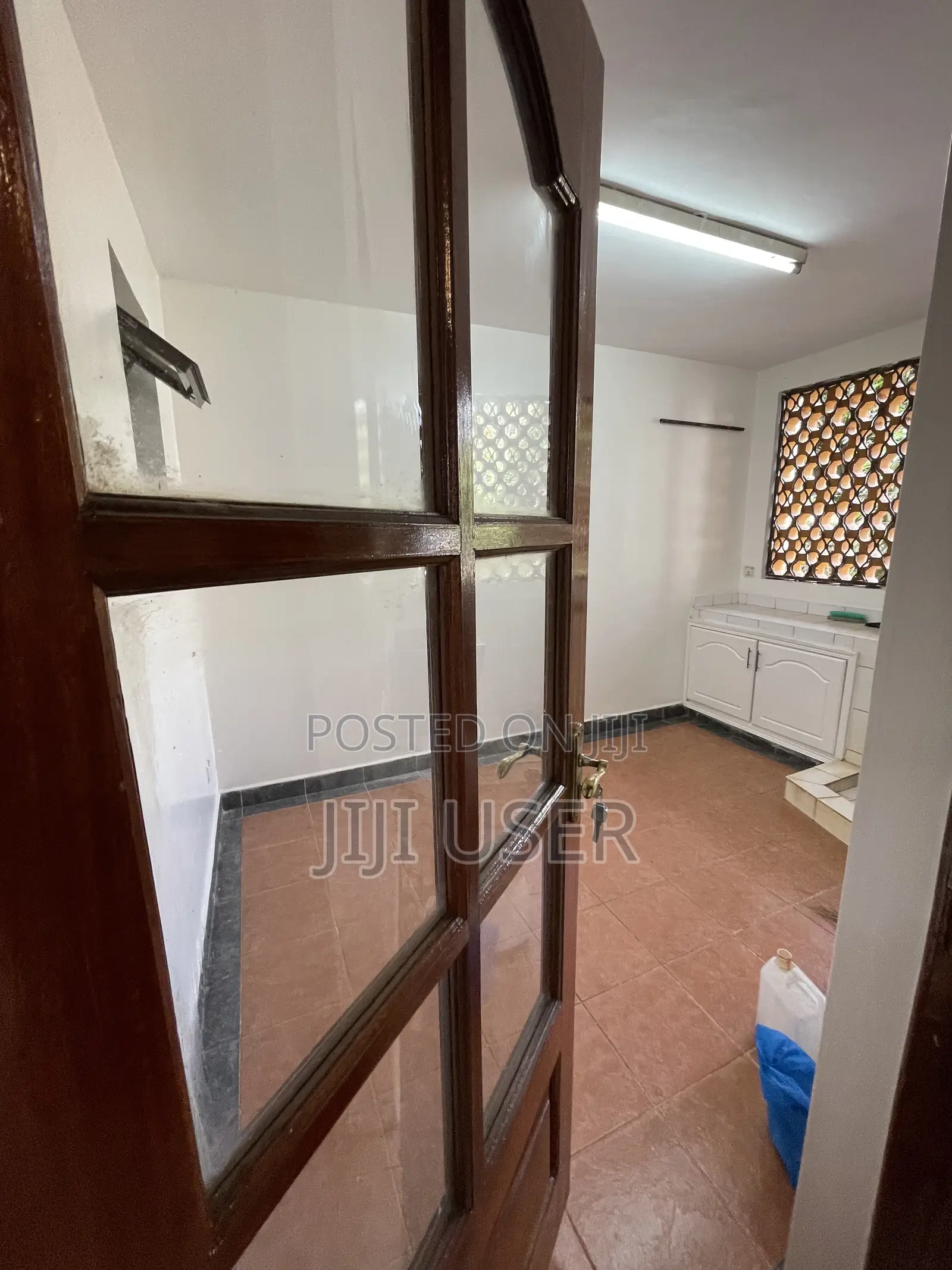 4bdrm Apartment in Westlands, Spring Valley for rent