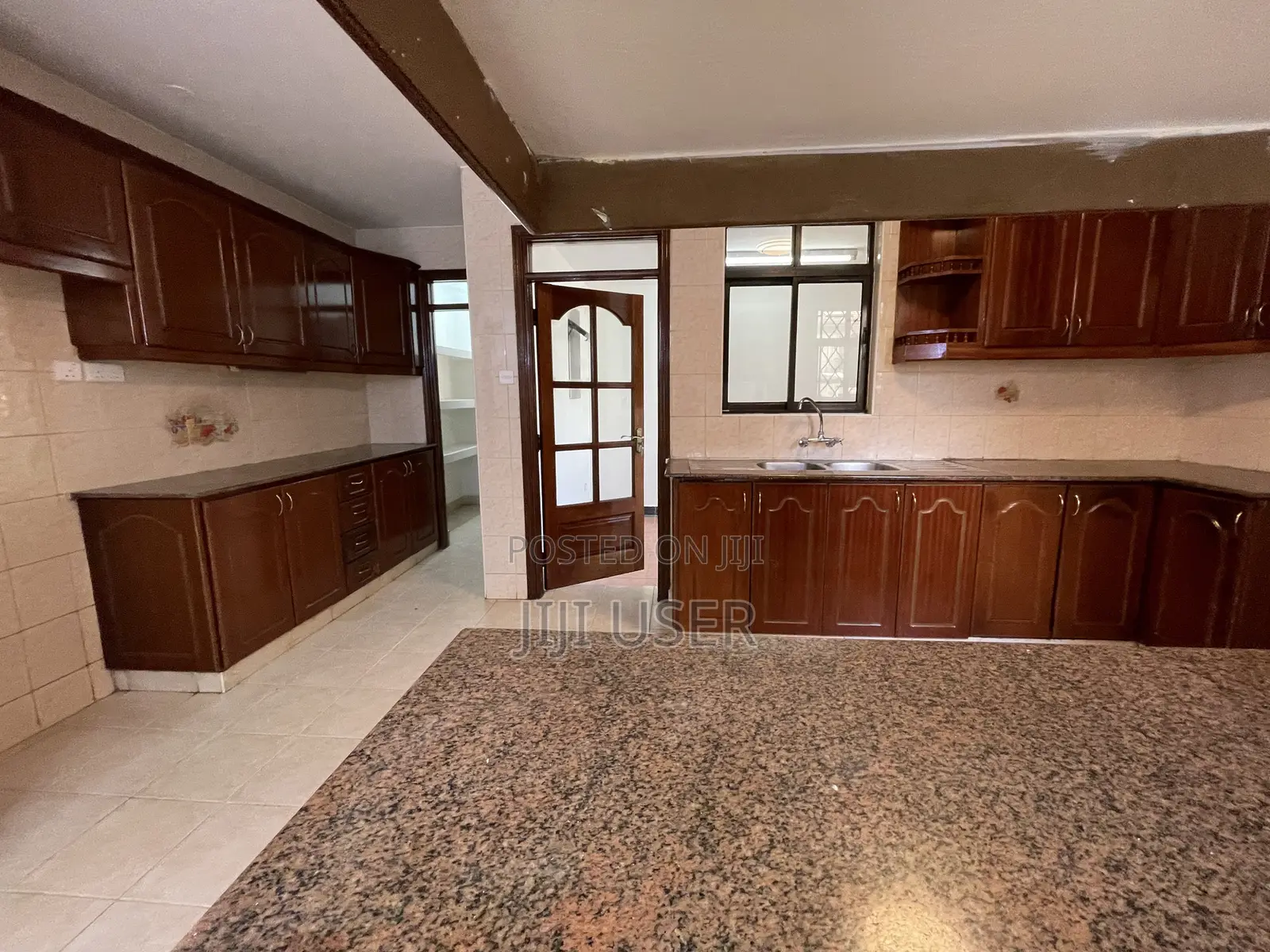 4bdrm Apartment in Westlands, Spring Valley for rent
