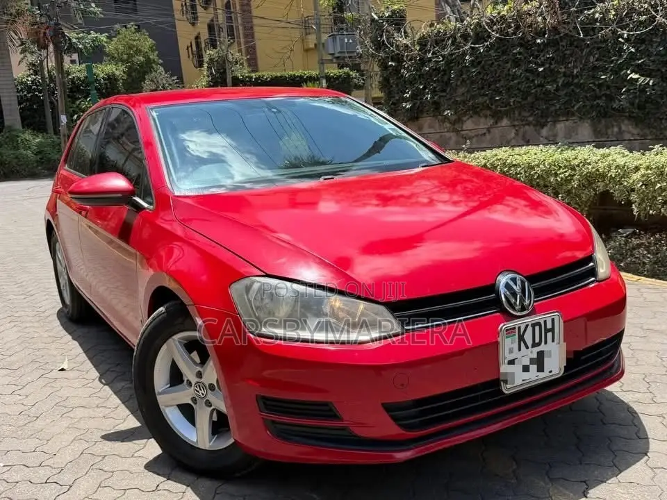 Volkswagen Golf 2015 Red