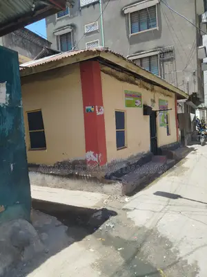Furnished 6bdrm House in Bondeni for sale