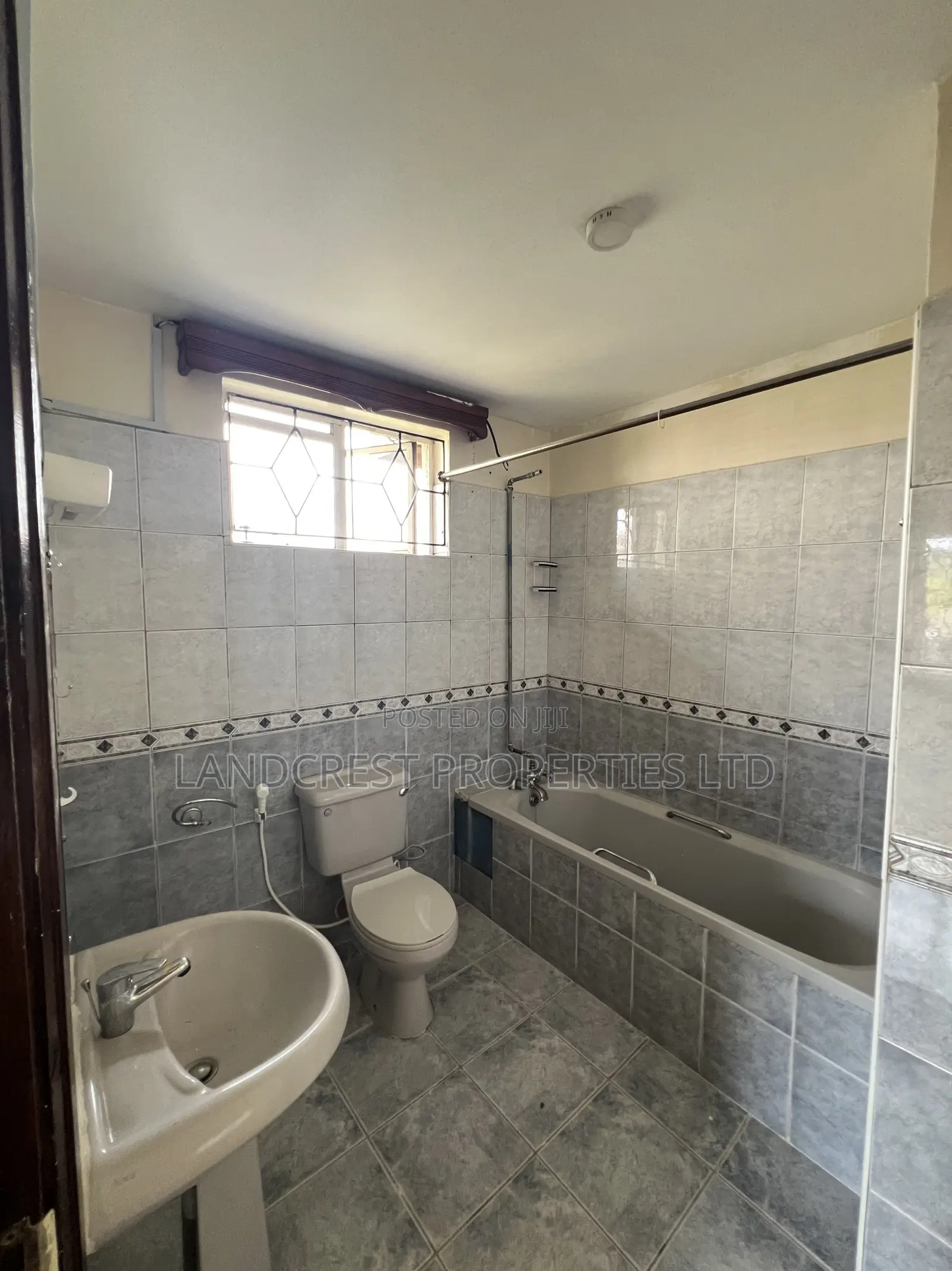 3bdrm Apartment in Westlands for rent