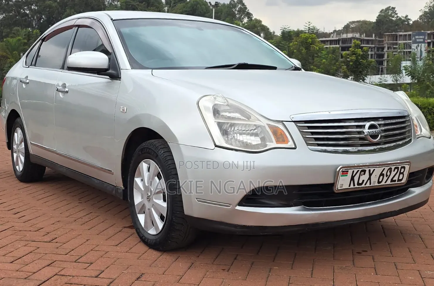 Nissan Bluebird 2012 Silver