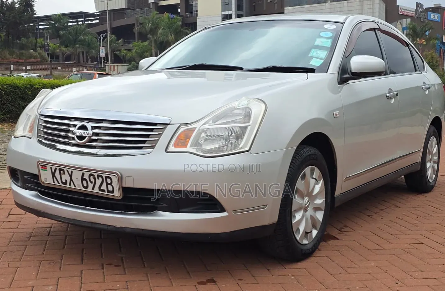 Nissan Bluebird 2012 Silver