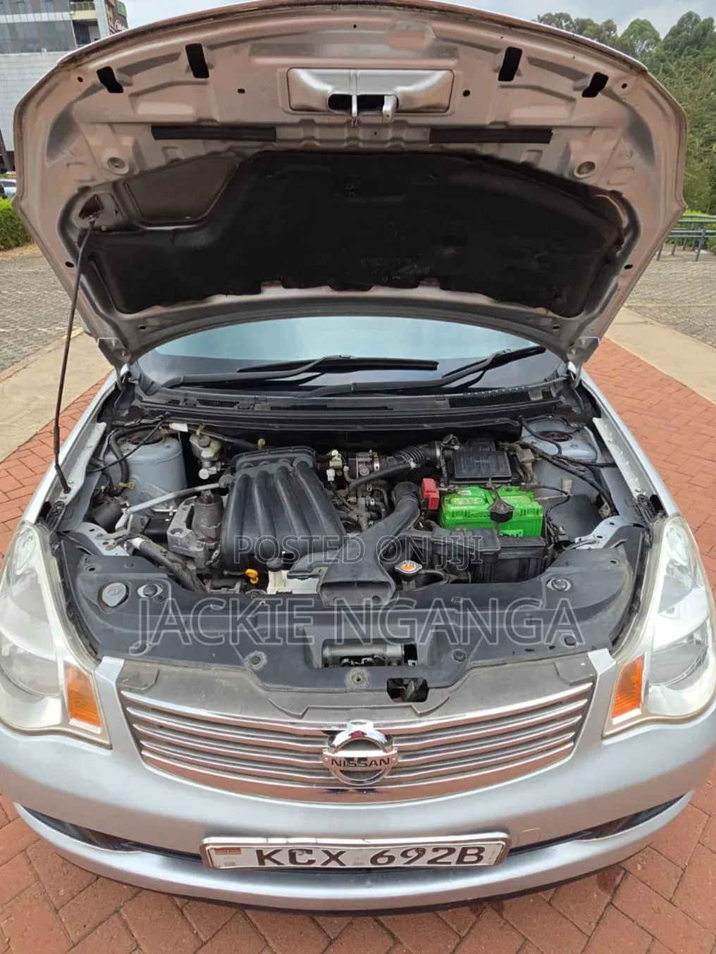 Nissan Bluebird 2012 Silver
