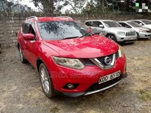 Nissan X-Trail 2.0 Petrol AWD 2014 Red