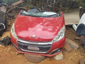 Peugeot Spares Both New and Breaking Parts From Salvage Cars