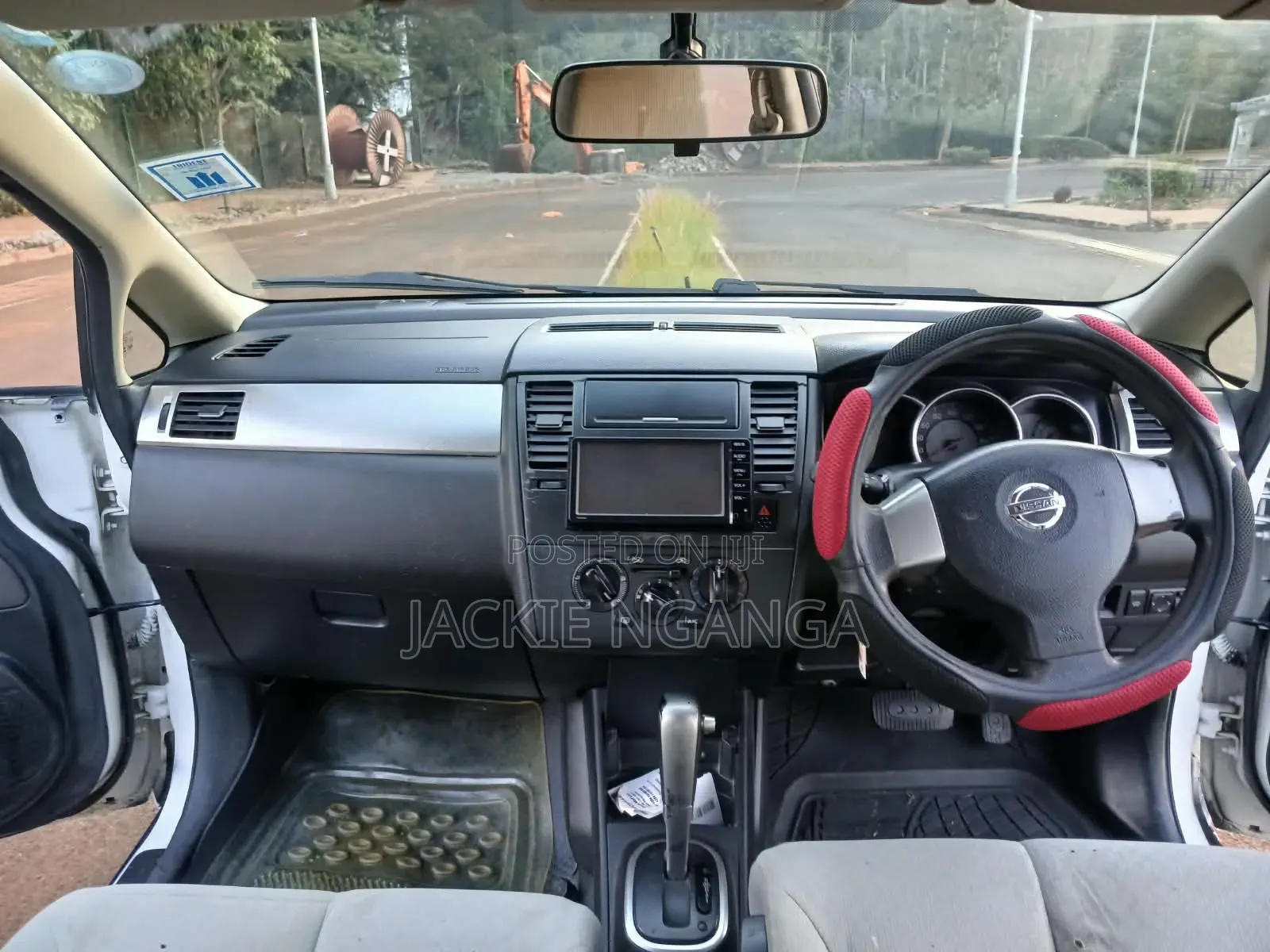 Nissan Tiida 2007 White