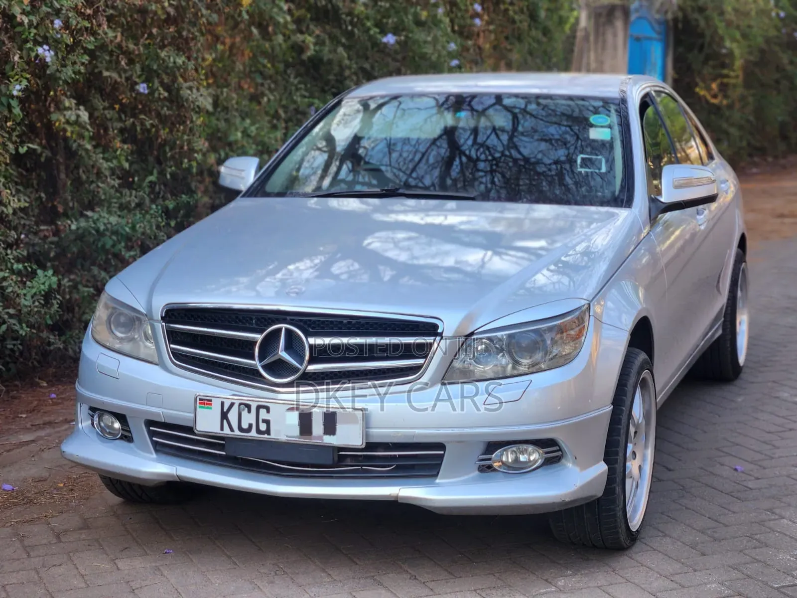 Mercedes-Benz C200 2009 Silver