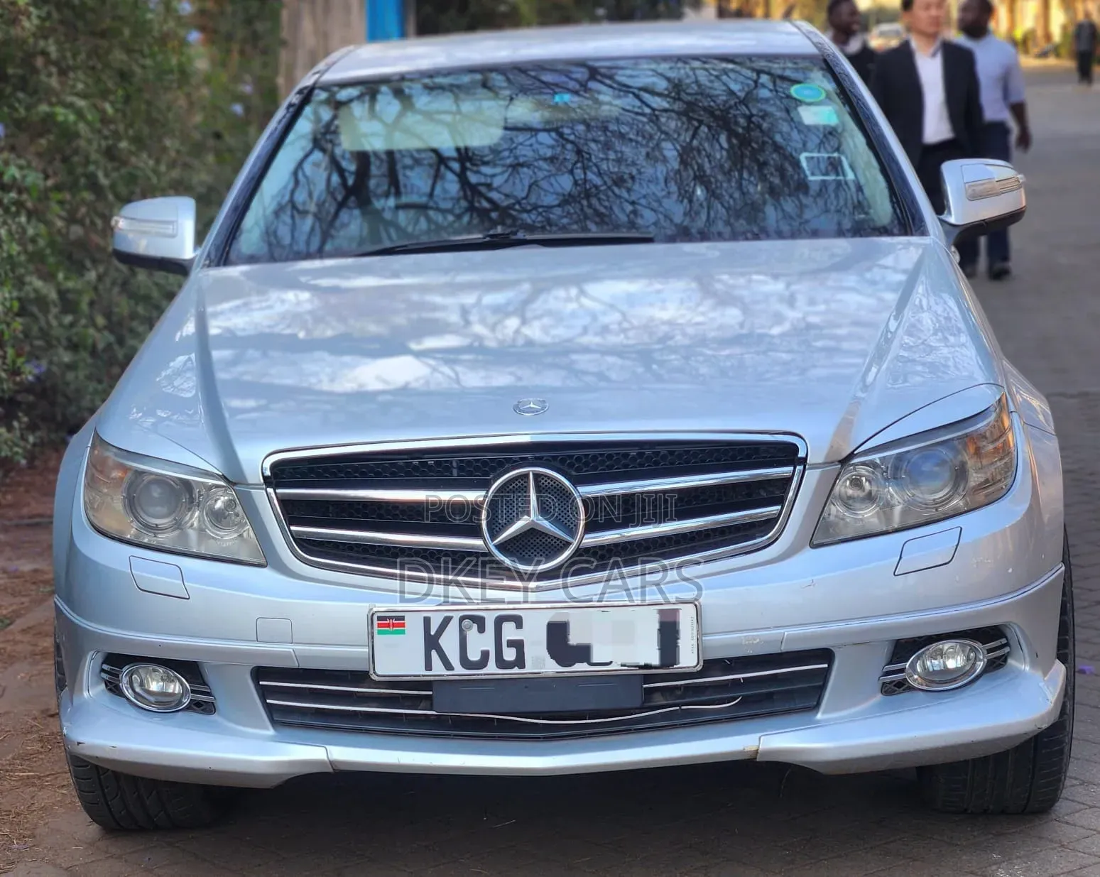 Mercedes-Benz C200 2009 Silver