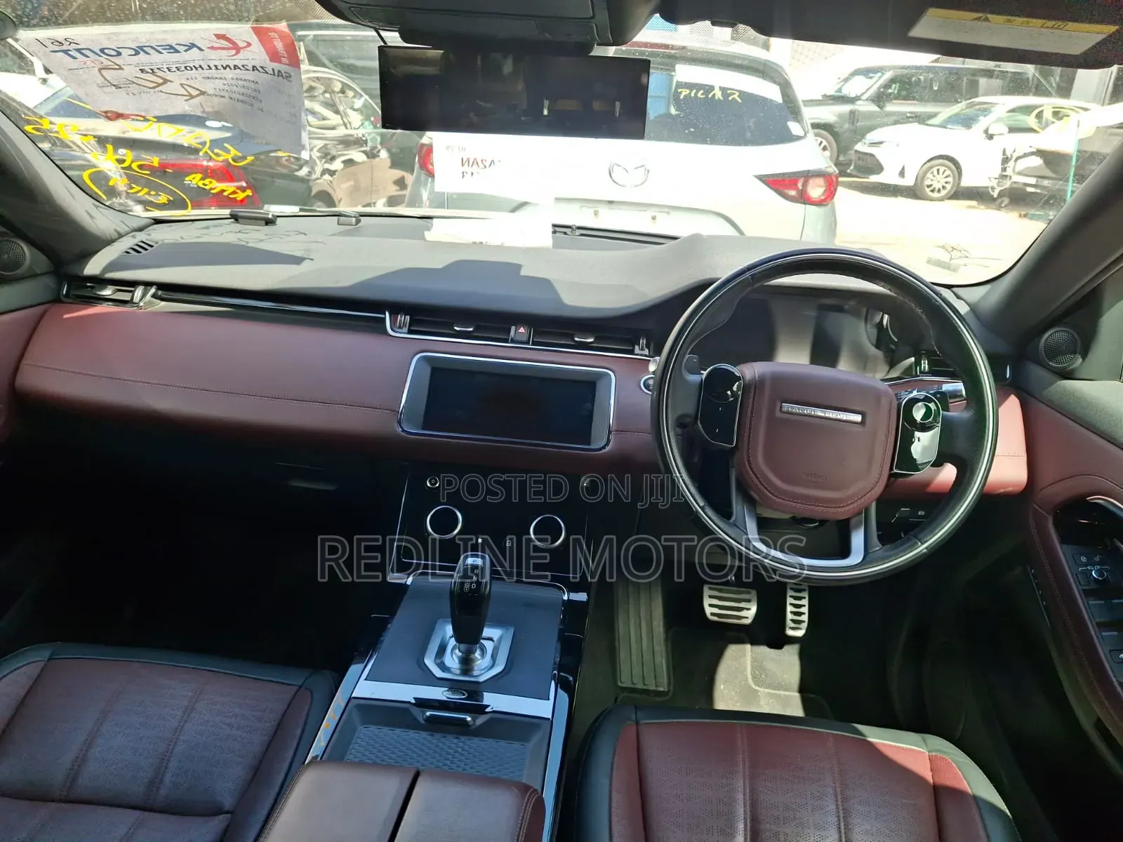 Land Rover Range Rover Evoque HSE Dynamic 4x4 5-Door 2019 Beige