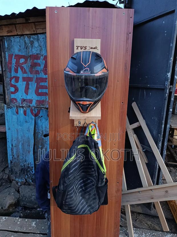 Helmet Holder - thumbnail 5
