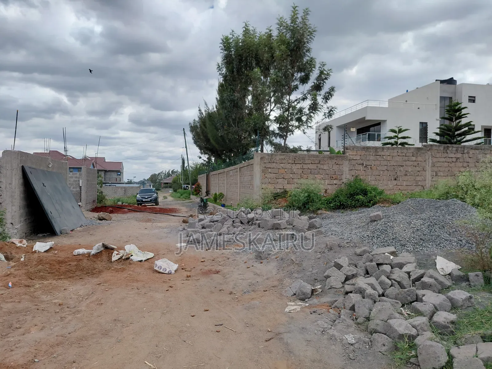 50*100 Plot in Mulolongo
