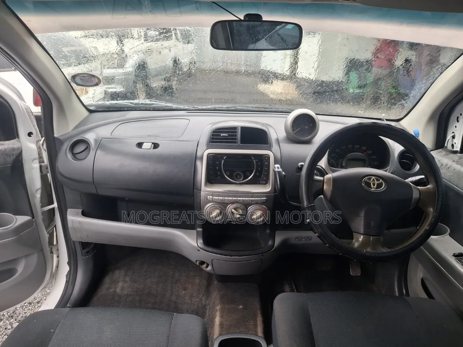 Toyota Passo 2010 White
