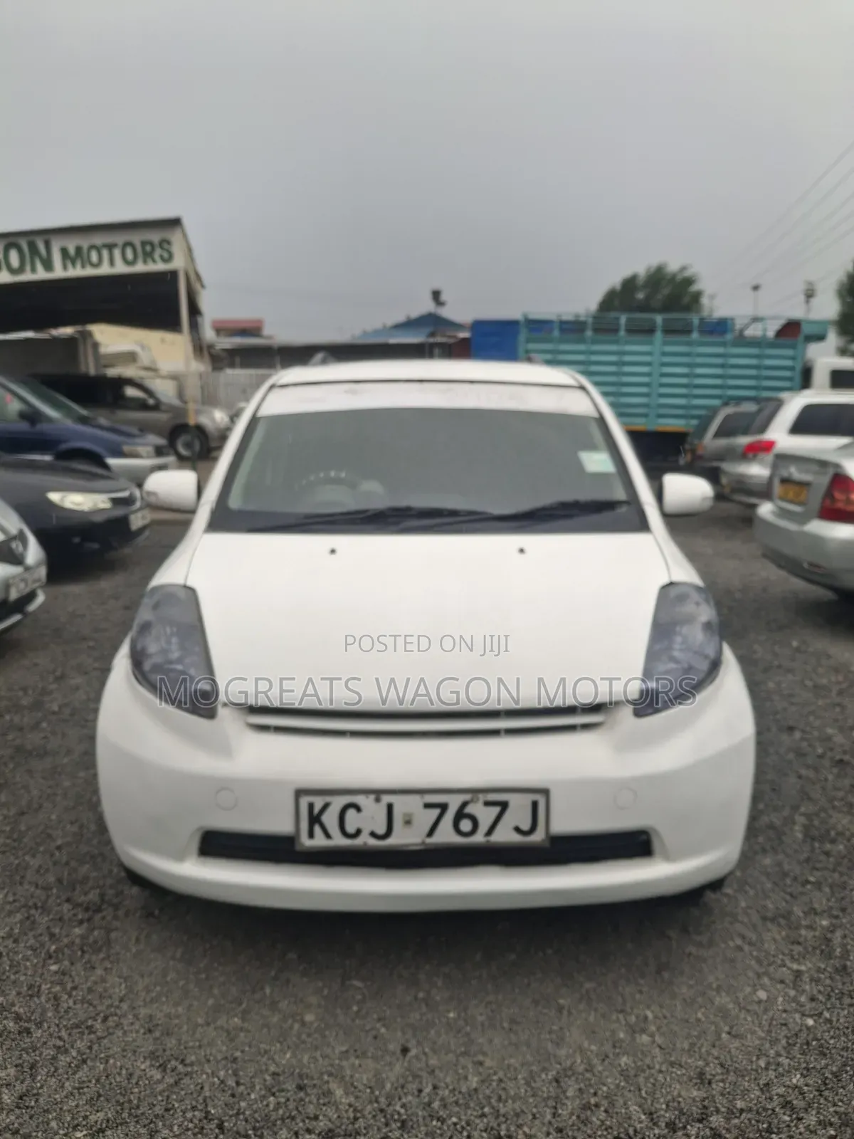 Toyota Passo 2010 White