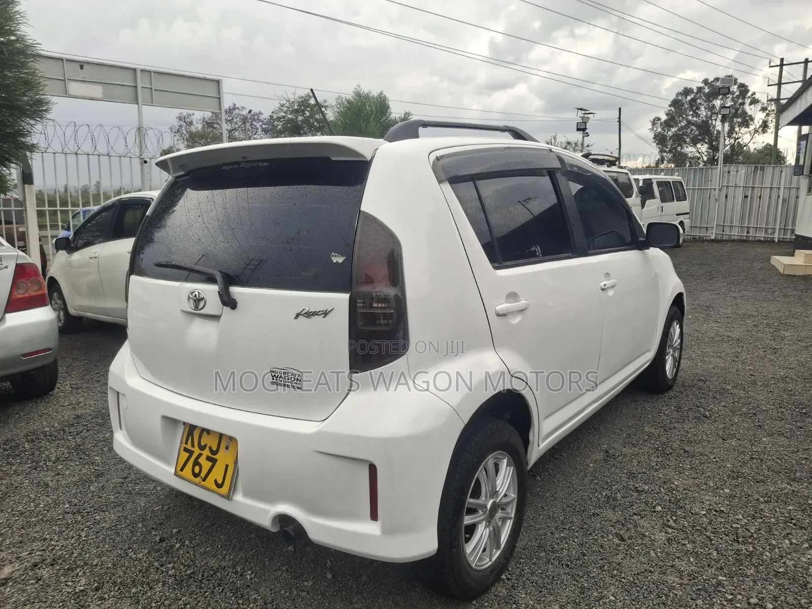 Toyota Passo 2010 White