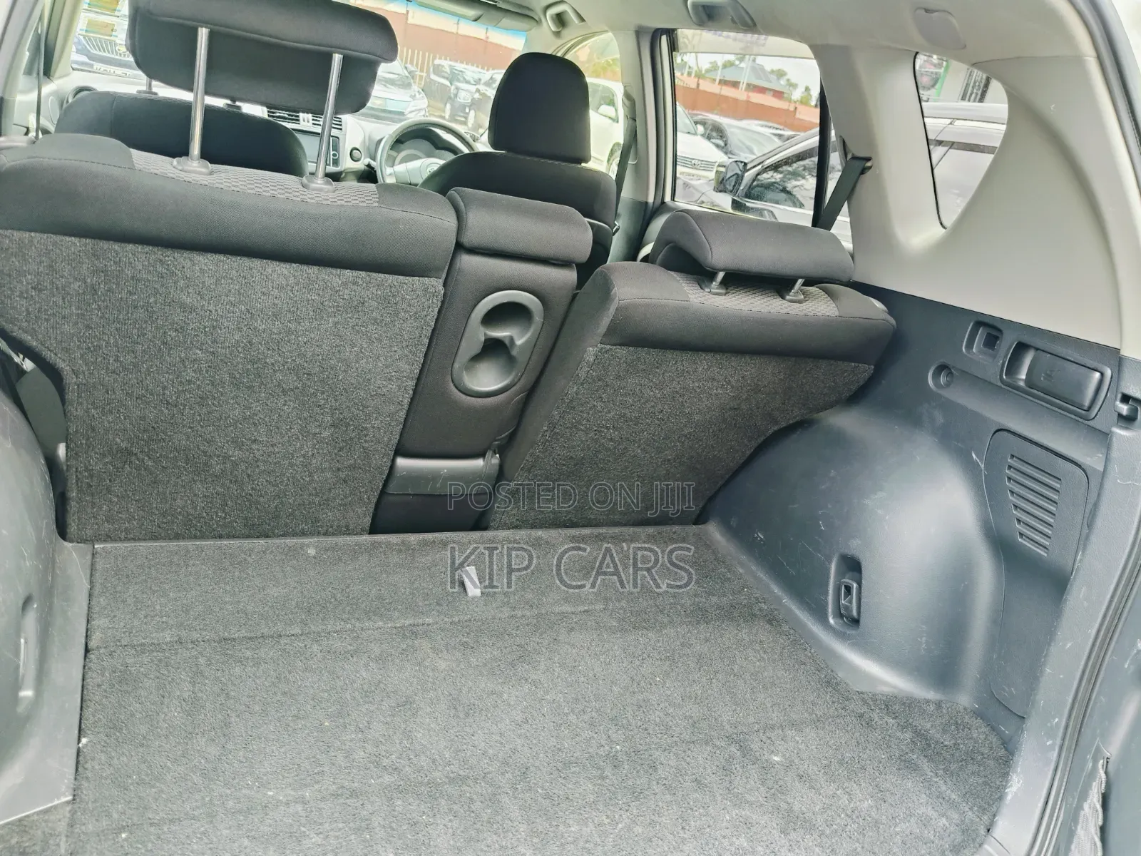 Toyota RAV4 2.5 2011 White