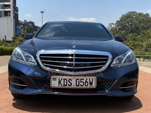 Mercedes-Benz E250 SV Premium 2014 Blue