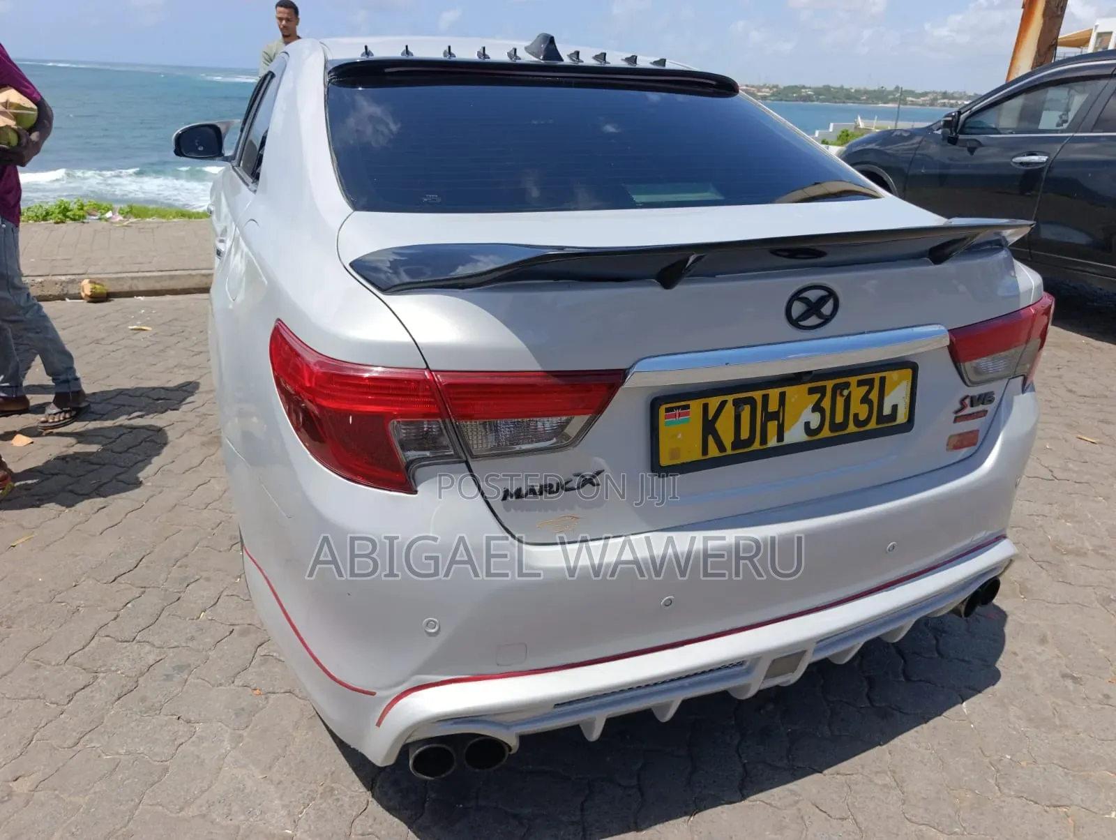 Toyota Mark X 2.5 AWD 2015 White