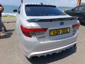 Toyota Mark X 2.5 AWD 2015 White