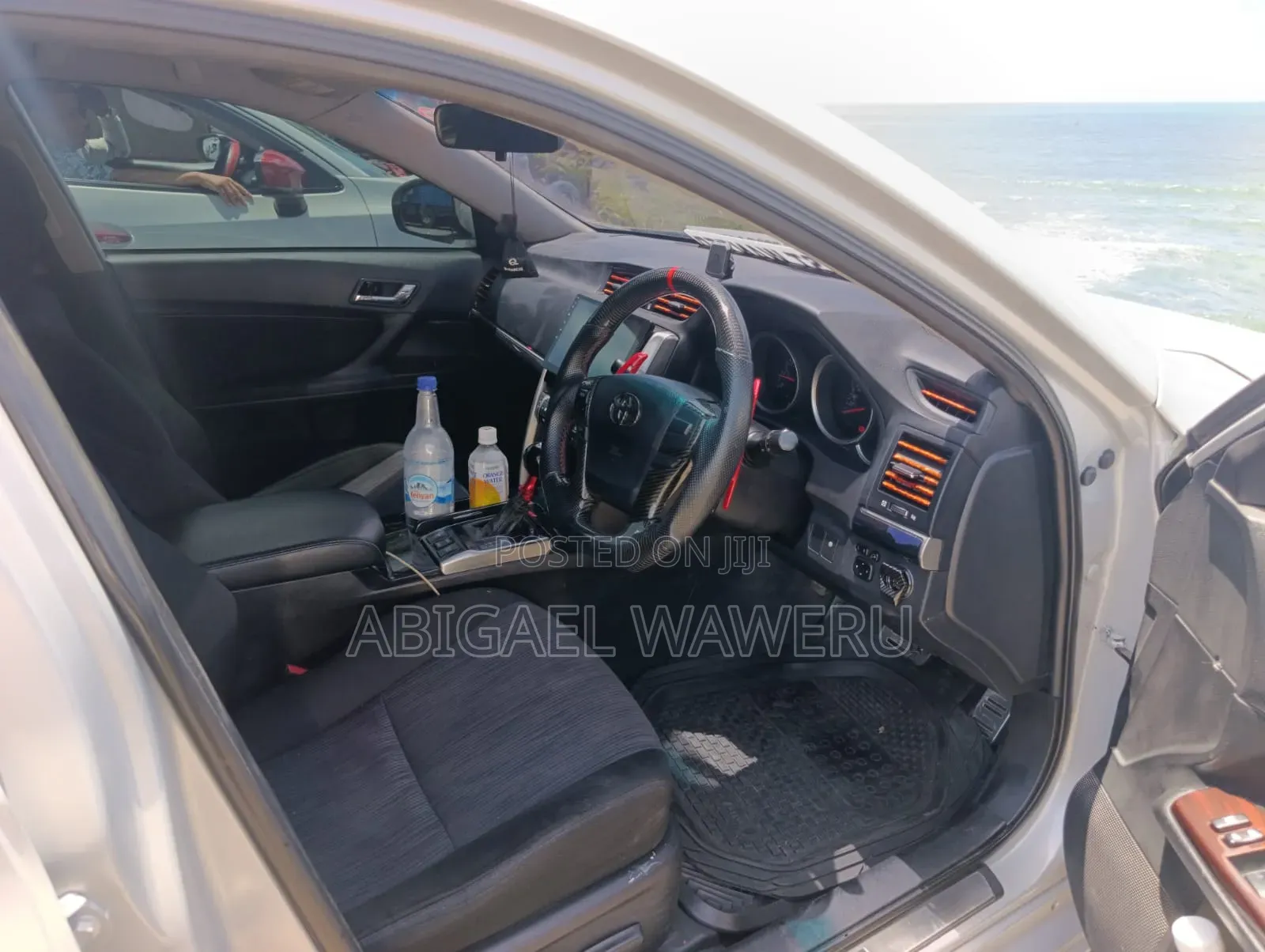 Toyota Mark X 2.5 AWD 2015 White