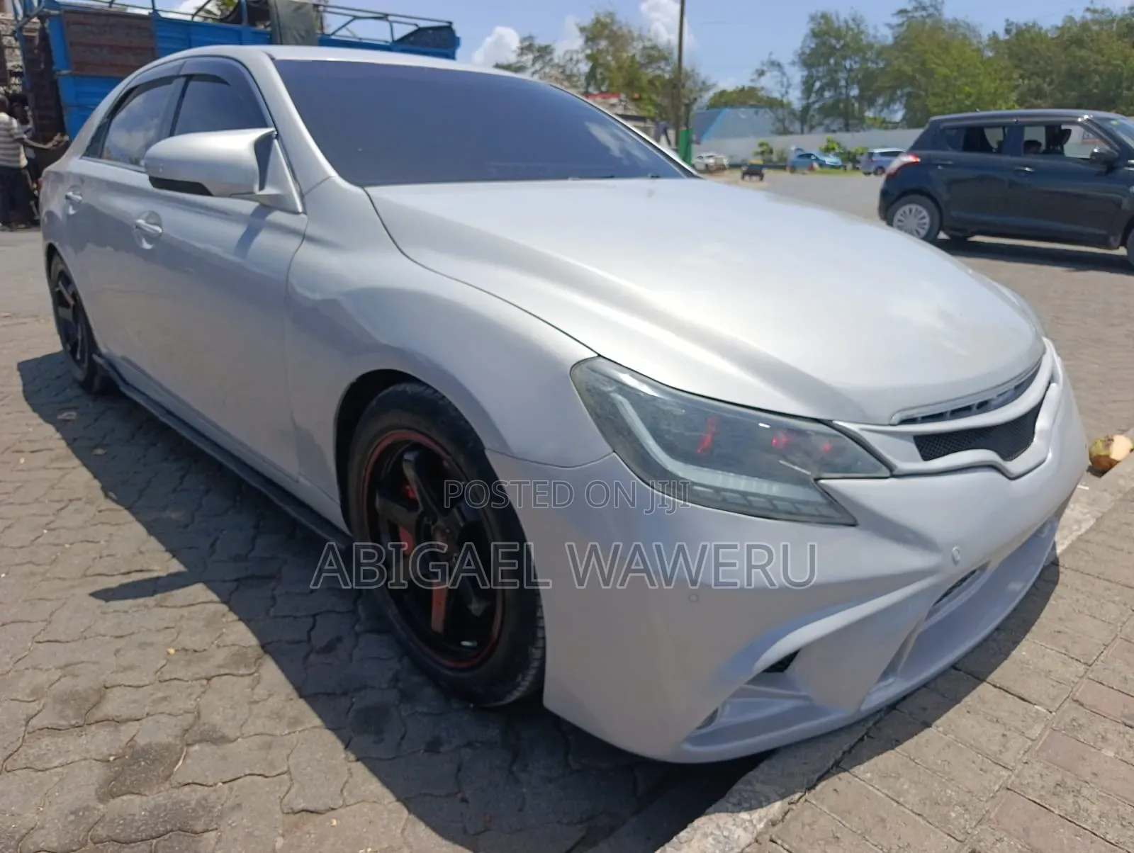 Toyota Mark X 2.5 AWD 2015 White