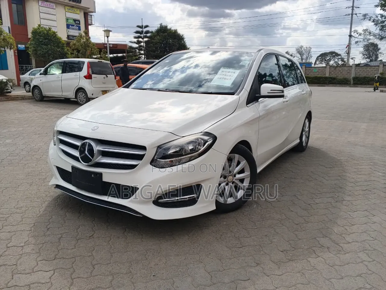Mercedes-Benz B-Class B160 Petrol 2019 Pearl