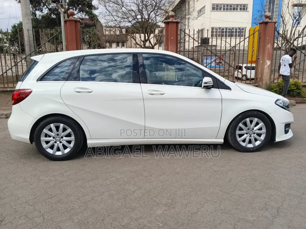 Mercedes-Benz B-Class B160 Petrol 2019 Pearl