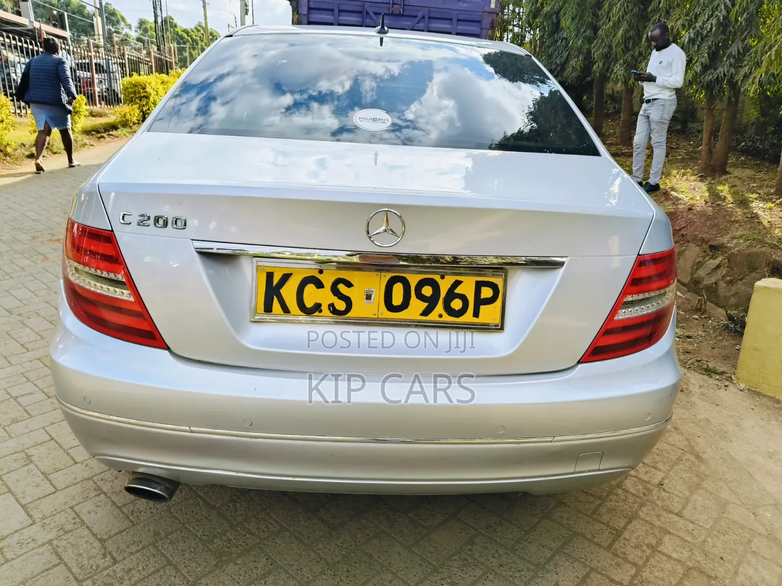Mercedes-Benz C200 2011 Silver