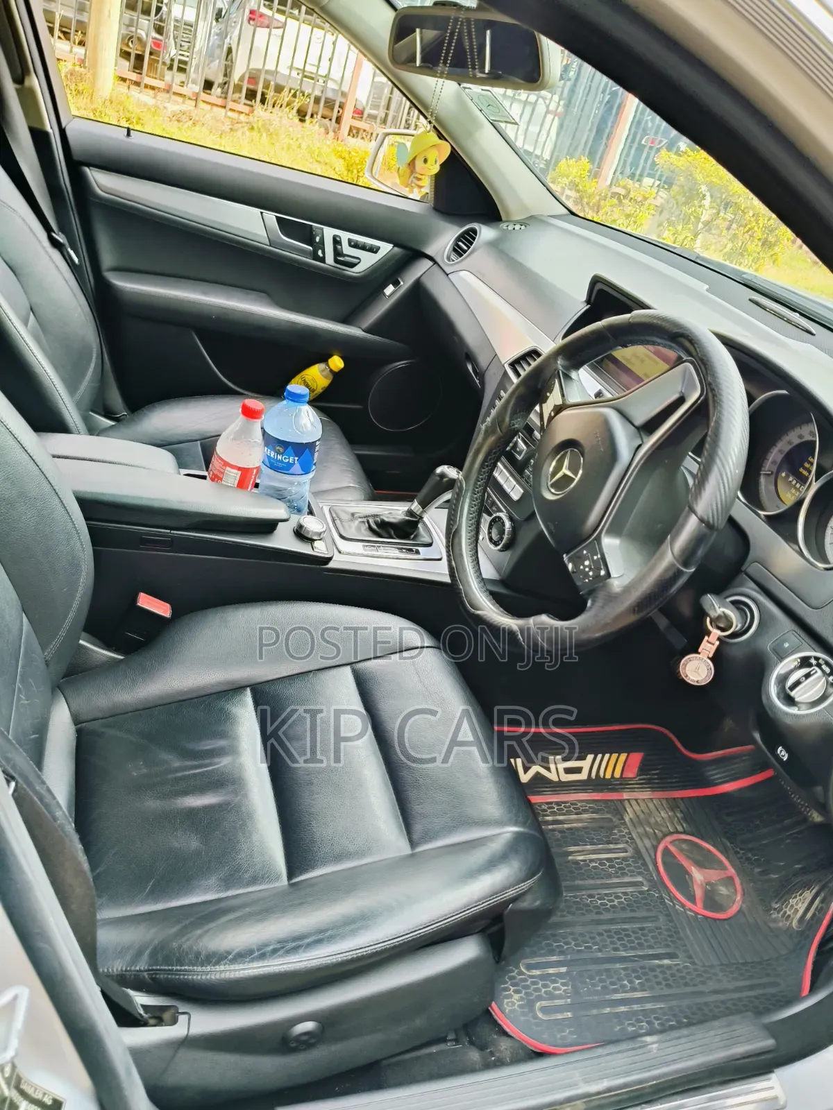 Mercedes-Benz C200 2011 Silver