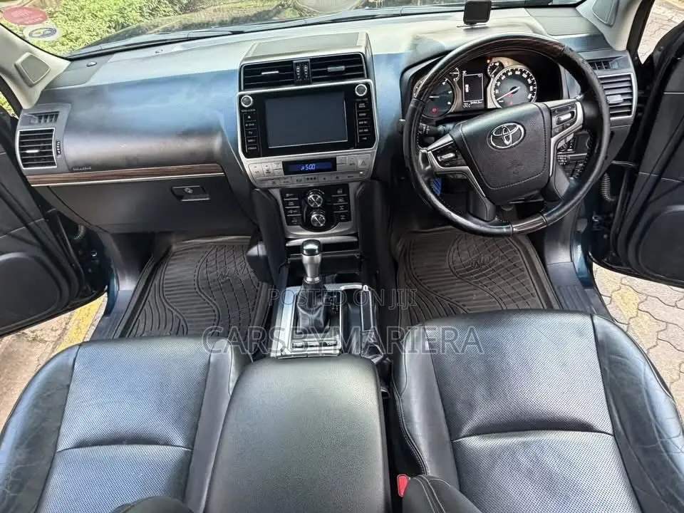 Toyota Land Cruiser Prado 2.8 2018 Black